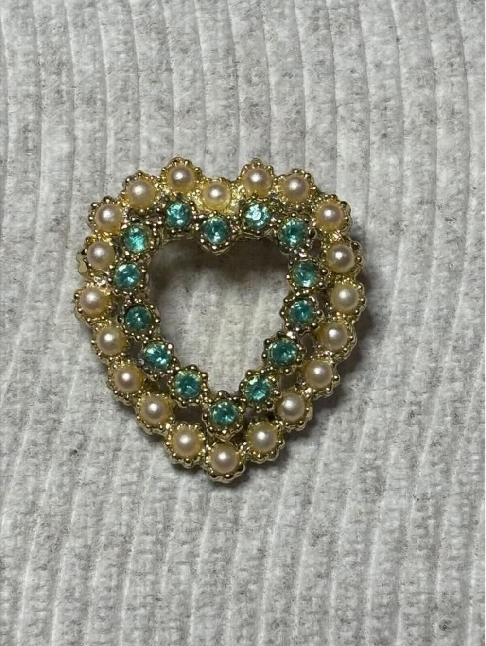 Vintage Heart Brooch with Faux Pearls and Teal Rhinestones